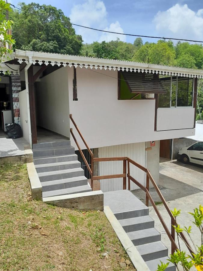Villa La Poulette à Rivière-Pilote Extérieur photo